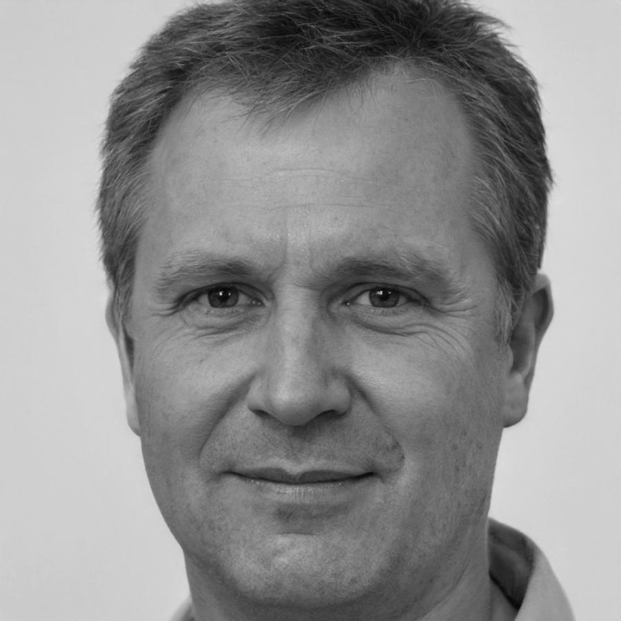 Magnus Eriksson - Senior Financial Analyst